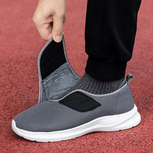 Load image into Gallery viewer, Men's Wide Fit Diabetic Walking Shoes for Swollen Feet and Foot Pain Relief