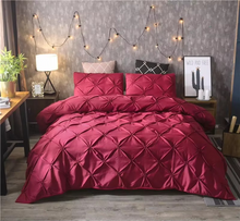 Load image into Gallery viewer, Luxury Black Pinch Pleat Duvet Cover Set King Size