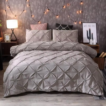 Load image into Gallery viewer, Luxury Black Pinch Pleat Duvet Cover Set King Size
