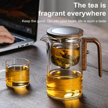 Load image into Gallery viewer, Glass Teapot with Built In Infuser and Water Separation System