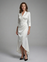 Load image into Gallery viewer, Hyacintha | Relaxed Long-Sleeve Midi Dress