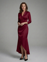 Load image into Gallery viewer, Hyacintha | Relaxed Long-Sleeve Midi Dress
