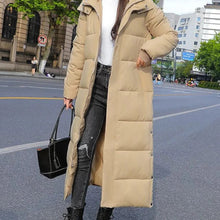 Load image into Gallery viewer, Long quilted coat for women for winter