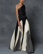 Load image into Gallery viewer, One Shoulder Maxi Dresses