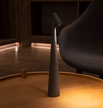 Load image into Gallery viewer, Minimalistic Design Table Lamp