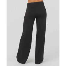 Load image into Gallery viewer, Air Essentials Pants