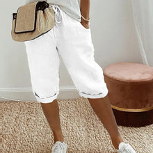 Load image into Gallery viewer, Linen Short, Trendy fashionable knee-length trousers in linen look for women