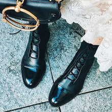 Load image into Gallery viewer, Vintage heeled ankle boots for women