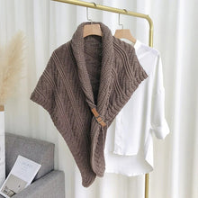 Load image into Gallery viewer, Triangle Knitted Shawl with Leather Buckle