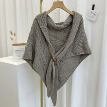 Load image into Gallery viewer, Triangle Knitted Shawl with Leather Buckle