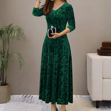 Load image into Gallery viewer, Elegant flared dress