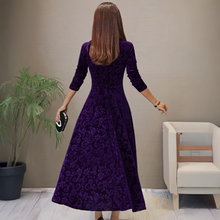 Load image into Gallery viewer, Elegant flared dress