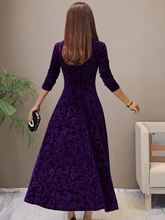 Load image into Gallery viewer, Elegant flared dress