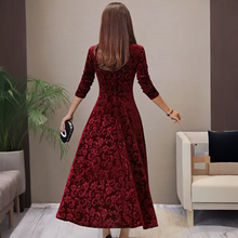 Load image into Gallery viewer, Elegant flared dress