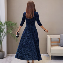 Load image into Gallery viewer, Elegant flared dress