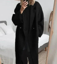 Load image into Gallery viewer, Oversize women's cashmere coat with lapel collar
