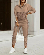 Load image into Gallery viewer, Highlight your style with unparalleled comfort