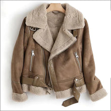 Load image into Gallery viewer, Leather jacket with sherpa lining