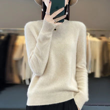 Load image into Gallery viewer, 100% Australian merino wool sweater