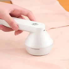 Load image into Gallery viewer, Rechargeable Anti Pilling Razor