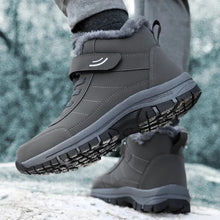 Load image into Gallery viewer, Women's Ankle High Snow Boots with Grip Tread and Plush Interior Lining