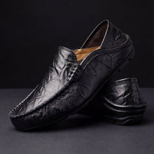 Load image into Gallery viewer, Océane | Classic Modern Polished Loafers