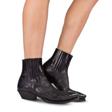 Load image into Gallery viewer, Womens Pointed Toe Western Boots with Embroidered Shaft and Cushioned Insole