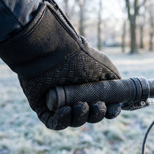 Load image into Gallery viewer, Touchscreen Winter Gloves with Fleece Lining and Silicone Grip Palm
