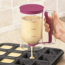 Load image into Gallery viewer, 30.43 oz Precision Pancake Batter Dispenser

