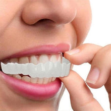 Load image into Gallery viewer, Clip On Veneer Shell with Custom Molded Silicone Strip for Upper Teeth
