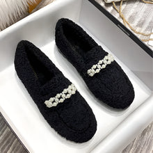 Load image into Gallery viewer, Women’s Lambswool Moccasins with Warm Fleece Lining
