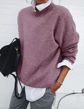 Load image into Gallery viewer, Soft cashmere sweater
