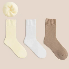 Load image into Gallery viewer, Comfortable Socks
