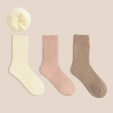 Load image into Gallery viewer, Comfortable Socks
