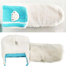 Load image into Gallery viewer, Baby Bear Knit Winter Hat
