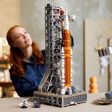 Load image into Gallery viewer, Artemis Space Launch System - High-Quality Collectible - Educational Display - Perfect for Space Enthusiasts
