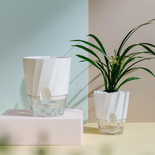Load image into Gallery viewer, Self Watering Planter
