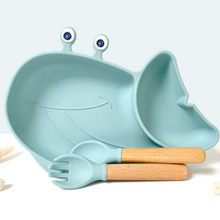 Load image into Gallery viewer, Whale Shaped Baby Dinner Set with Suction Base for Toddlers
