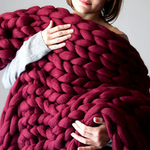 Load image into Gallery viewer, DIY Knitting Blanket Kit With Soft Hypoallergenic Acrylic Yarn
