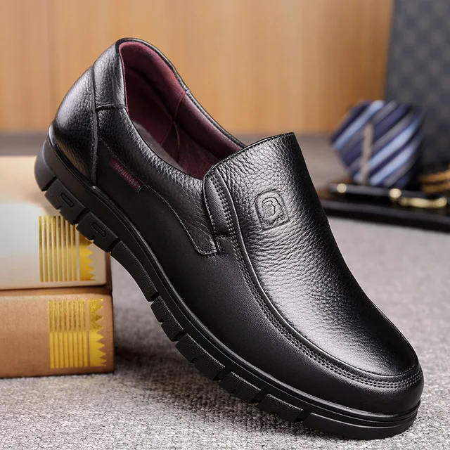 Men's casual shoes made of genuine leather