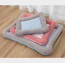 Load image into Gallery viewer, Breathable Pet Cooling Mat with Ice Silk Surface and Dense Edge Stitching for Dogs and Cats

