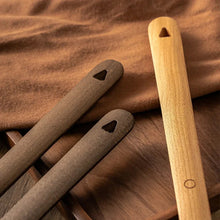 Load image into Gallery viewer, Ergonomic Walnut Magnetic Shoehorn with Wall Mount
