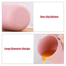 Load image into Gallery viewer, Portable Manual Citrus Juicer - Fresh Juice On-the-Go
