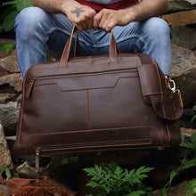 Load image into Gallery viewer, Leather Weekend Duffle Bag Full Grain Buffalo Leather
