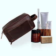 Load image into Gallery viewer, Vintage Leather Toiletry Bag Full Grain Buffalo Leather Waterproof Lining
