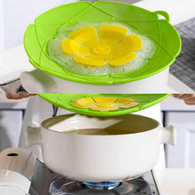 Load image into Gallery viewer, Silicone Spill Stopper Lid for Pots and Pans
