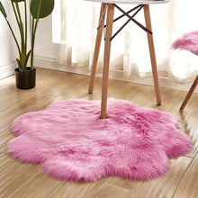 Load image into Gallery viewer, Fluffy Sheepskin Style Flower Rug for Bedroom
