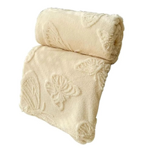 Load image into Gallery viewer, Double Sided Cooling Blanket with Breathable Cold Effect and 3D Butterfly Jacquard Design
