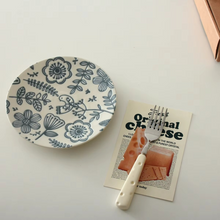 Load image into Gallery viewer, Colorful Ceramic Dinner Plate with Floral Relief Design 6.7 Inch Round Tableware
