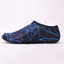 Load image into Gallery viewer, Water Shoes for Swimming Snorkeling and Beach Activities
